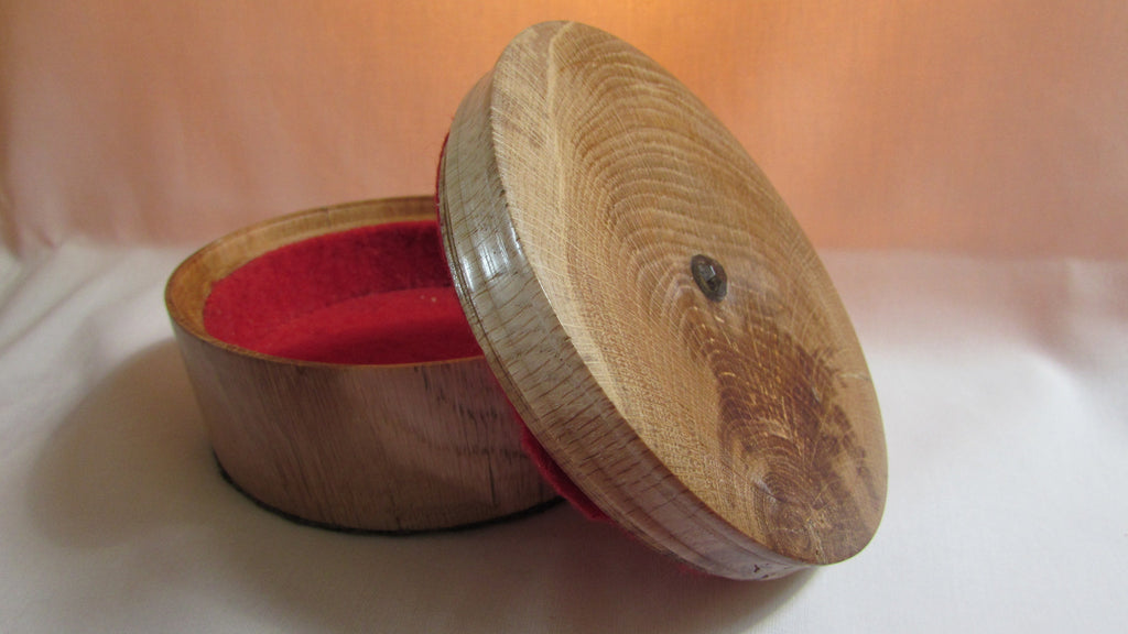 Lined Vanity case & Lid