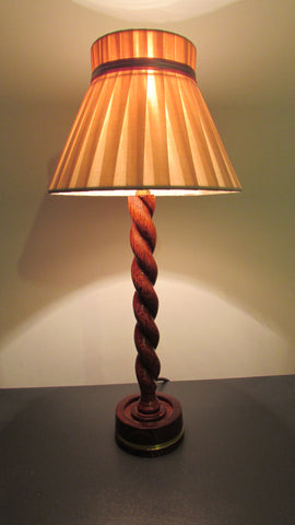 Twisted Mahogany Cottage Lamp